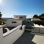 아파트 Milamar