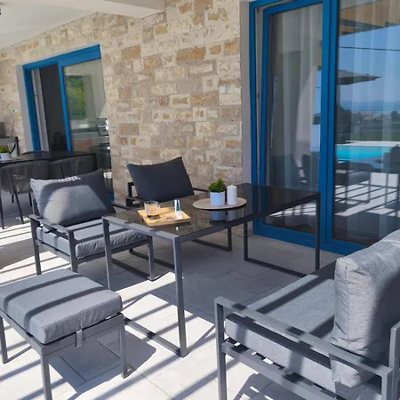Milamar Apartment *