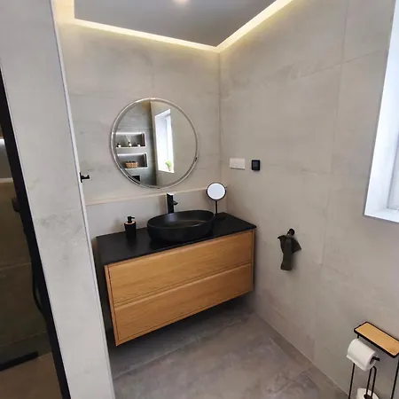 Milamar Apartment