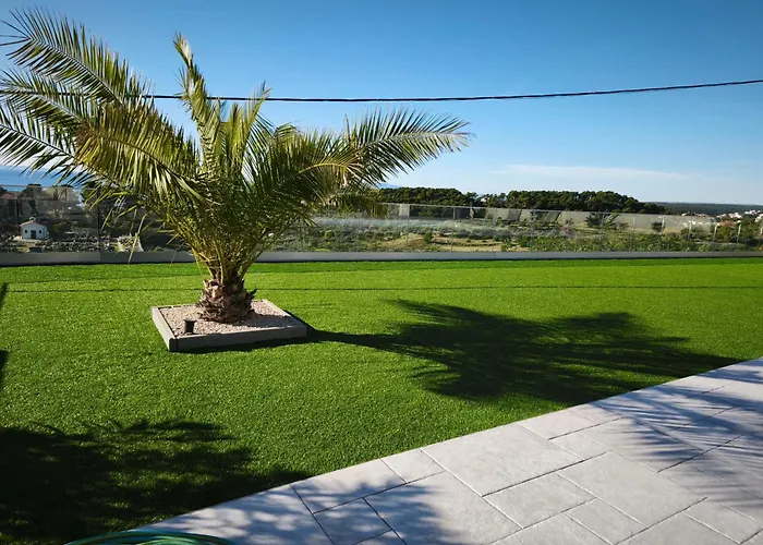 Milamar Appartement Banjol